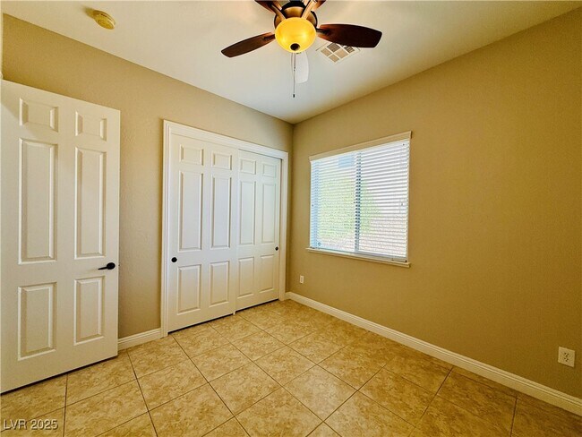 Building Photo - 7404 Eggshell Dr