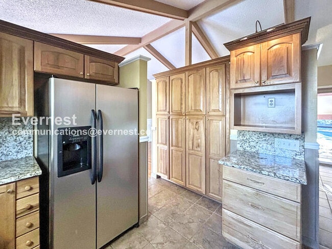 Building Photo - 3118 Squaw Valley Dr