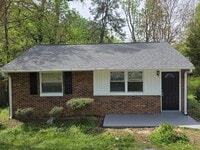 Building Photo - 1306 Cartwright Dr