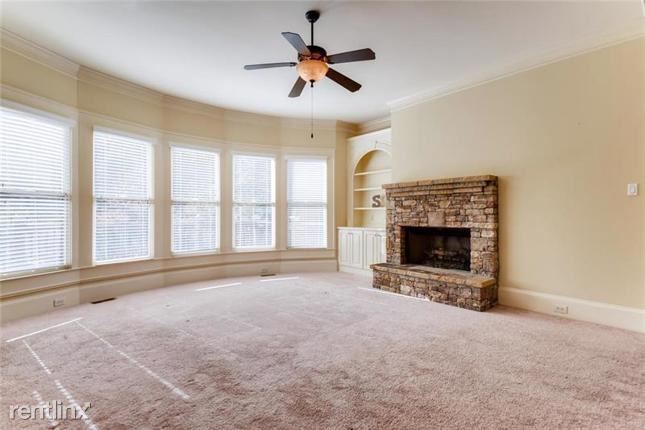 Building Photo - 5 br, 4 bath House - 1073 Lakebend Drive