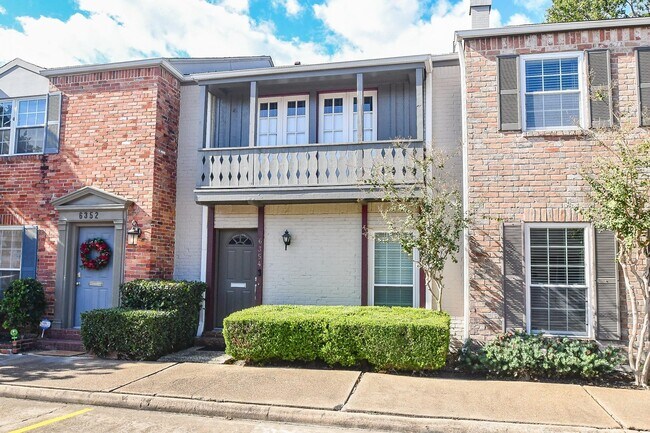 Primary Photo - 6354 Del Monte Dr