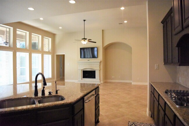 Building Photo - 5922 Solara Ledge Ln