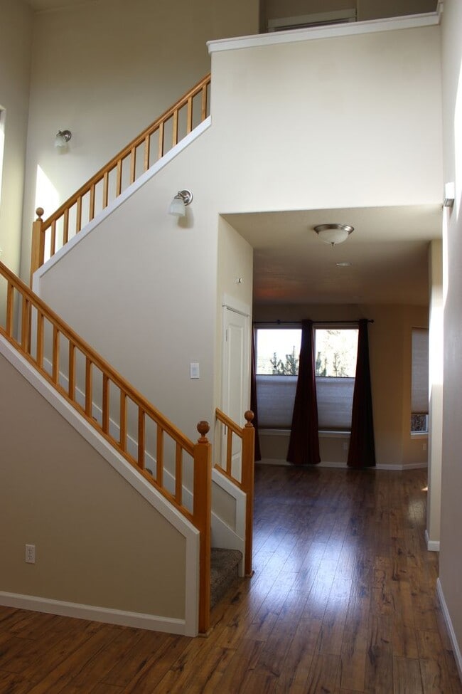 Building Photo - Westside 4 Bedroom Home Close to the Old Mill