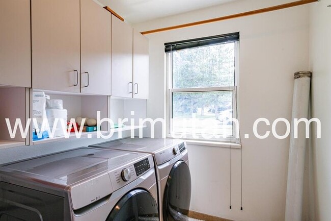 Building Photo - 11412 Autumn Hill Dr