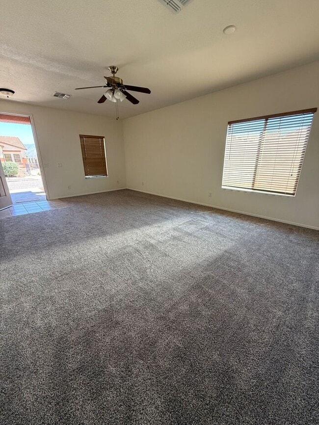 Building Photo - 10258 E Wasp Spring Dr