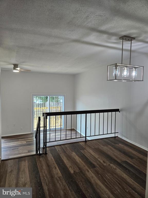Building Photo - 6322 Bentham Ct