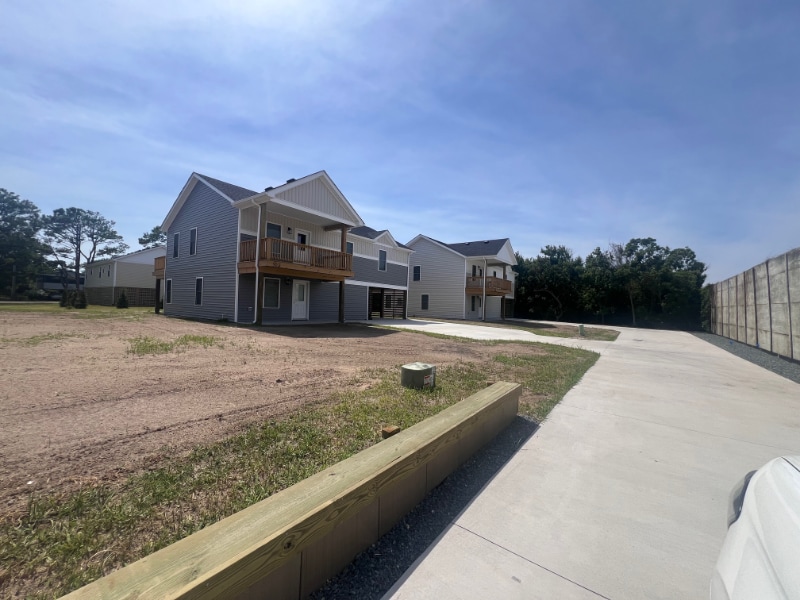 Building Photo - 302 Indian Dr