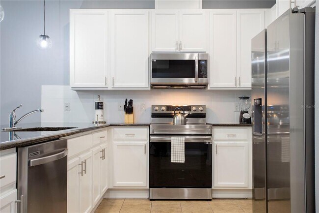 Building Photo - 3181 Tocoa Cir