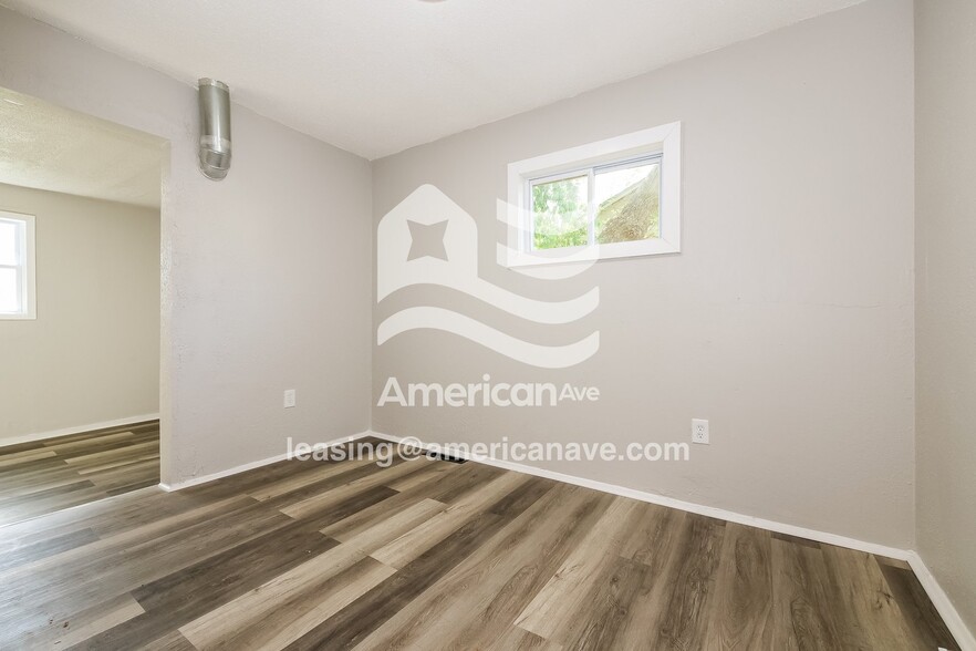 Building Photo - 3715 Mersington Ave