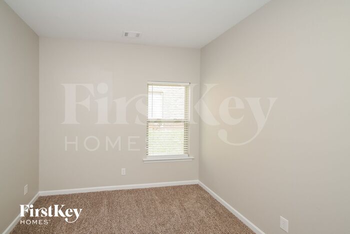 Building Photo - 8229 Owen Park Dr