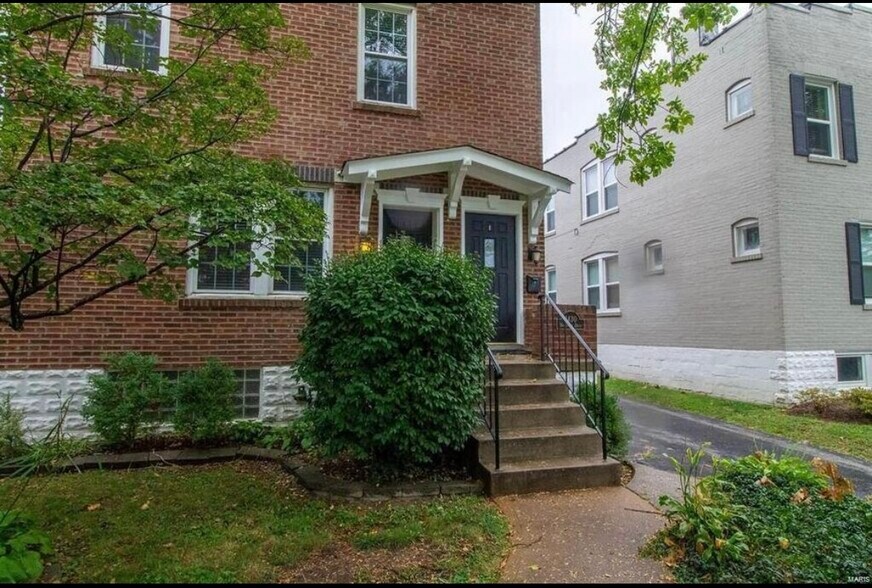 Building Photo - 1430 Woodland Dr