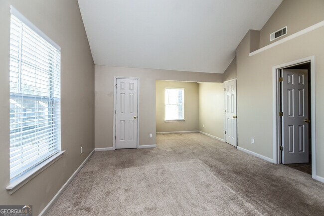 Building Photo - 2010 Boulder Gate Dr