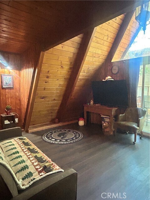 Building Photo - 32744 Encina Dr