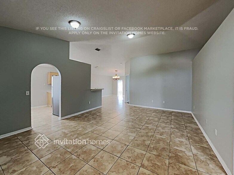 Building Photo - 619 Grand Royal Cir