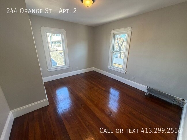 Building Photo - 244 Orange St