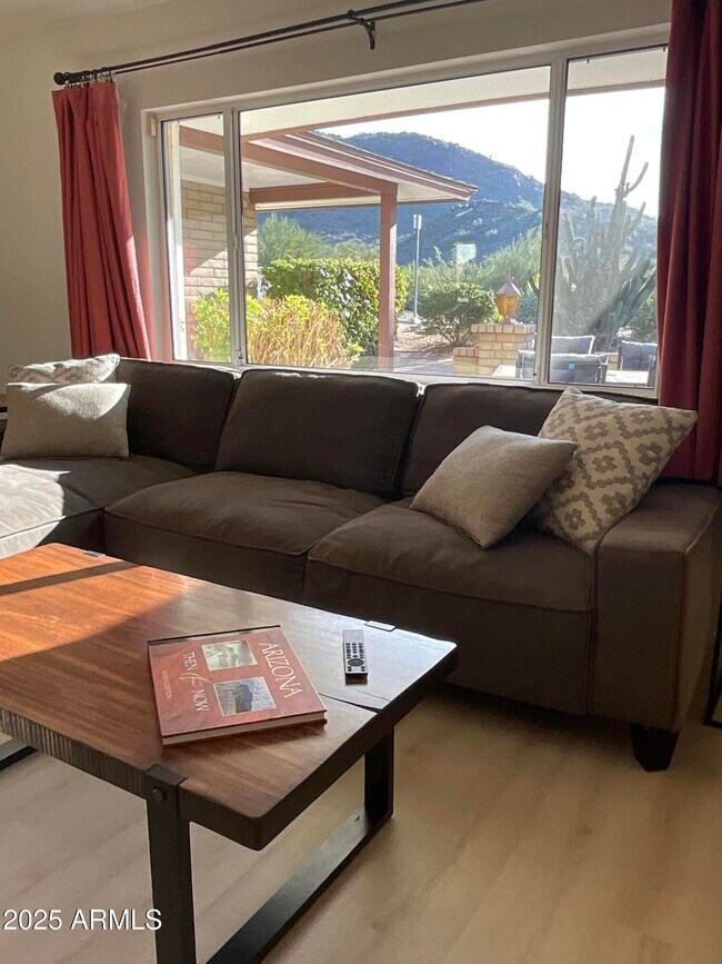 Building Photo - 6802 N 26th St