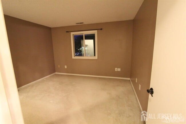 Building Photo - 1508 Ravens Crest Dr