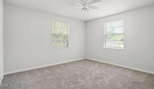 Building Photo - 5758 Newberg Ln
