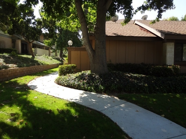 Building Photo - Orcutt Area Townhome
