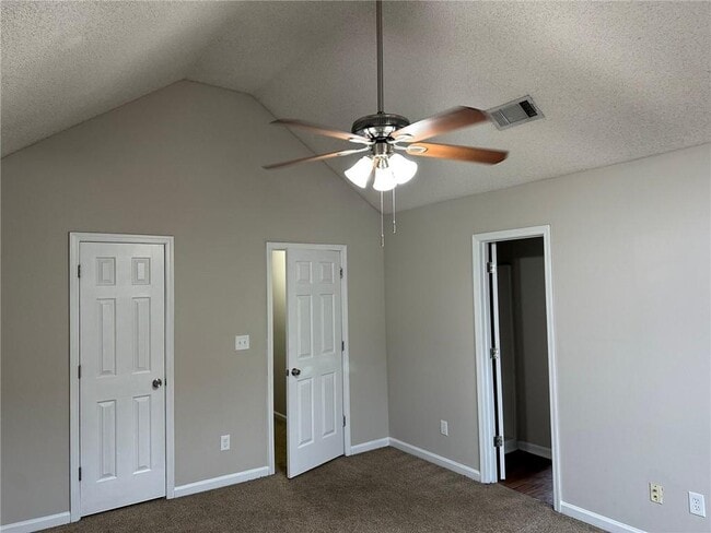 Building Photo - 6558 Pole Creek Dr