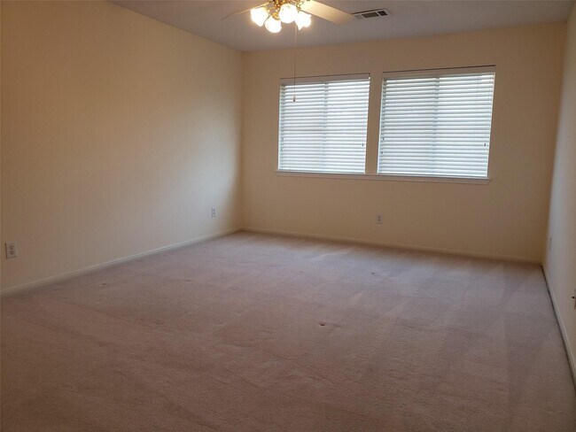 Building Photo - 5319 Ashley Way Ct