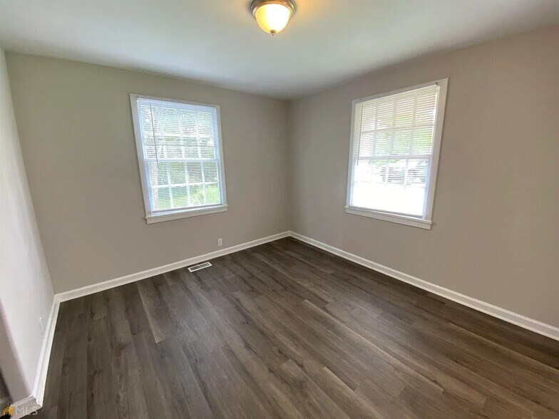 Building Photo - 2514 S Nancelon Cir