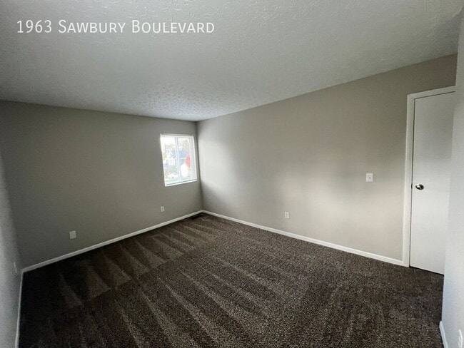 Building Photo - 1963 Sawbury Blvd