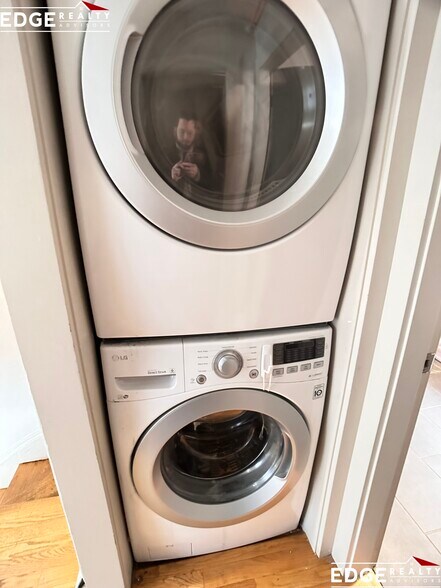 Building Photo - 21 Greylock Rd