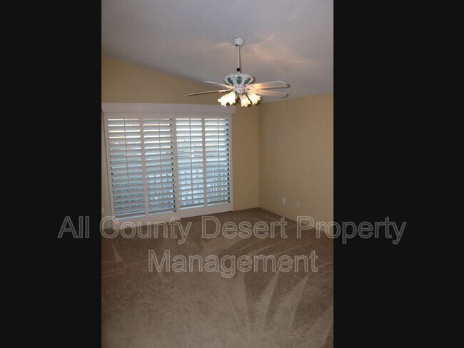 Building Photo - 45426 Driftwood Dr