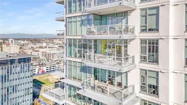 Building Photo - 400 W Ocean Blvd