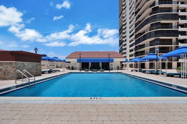 Building Photo - 4000 N Ocean Dr