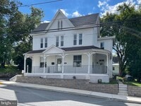 Building Photo - 214 S Main St