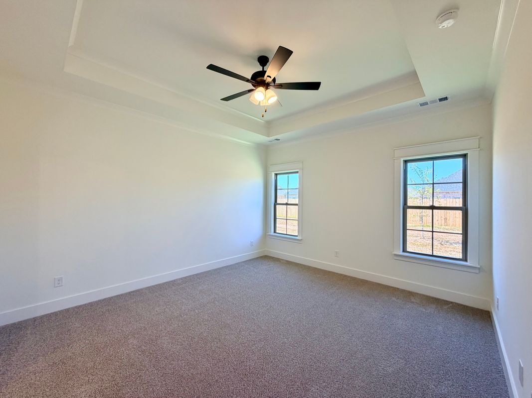 Building Photo - 521 Bristleleaf Path