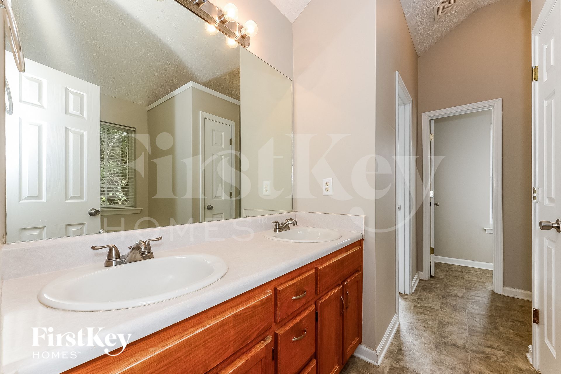 Building Photo - 180 Butler Bridge Cir