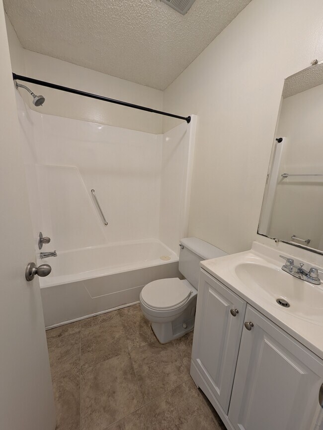 Building Photo - 2397 Gregory Dr