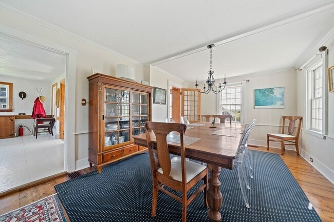 Building Photo - 154 Edward Foster Rd