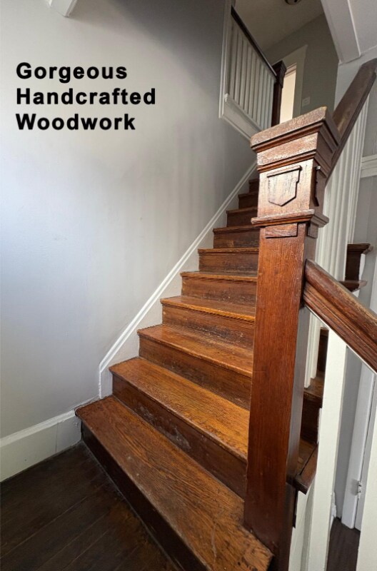 Building Photo - 868 Academy Ave