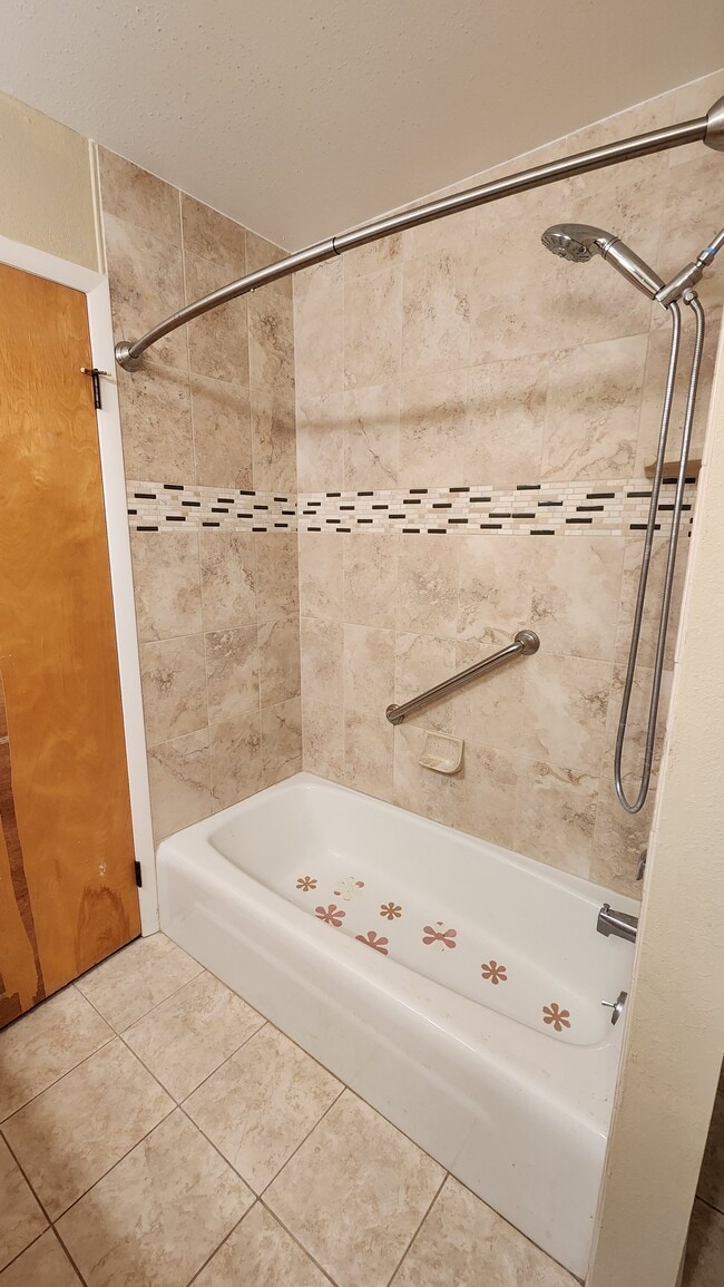 Building Photo - 3408 Baltimore Ave