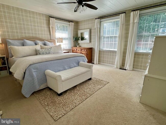 Building Photo - 3004 Marshall St