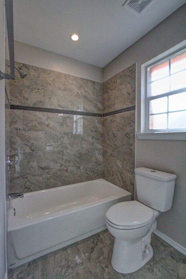 Building Photo - COMING SOON - 4 Bedroom Home + 2 Car Garage and Privacy Fenced Backyard!