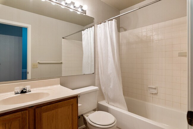 Building Photo - 4114 E UNION HILLS Dr