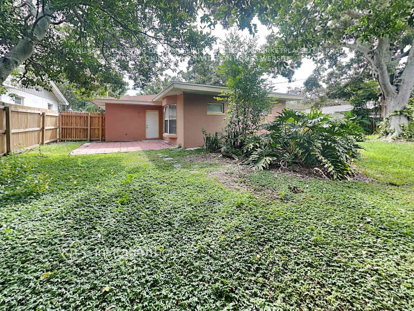 Building Photo - 1520 Price Cir