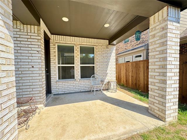Building Photo - 2528 Green River Rd