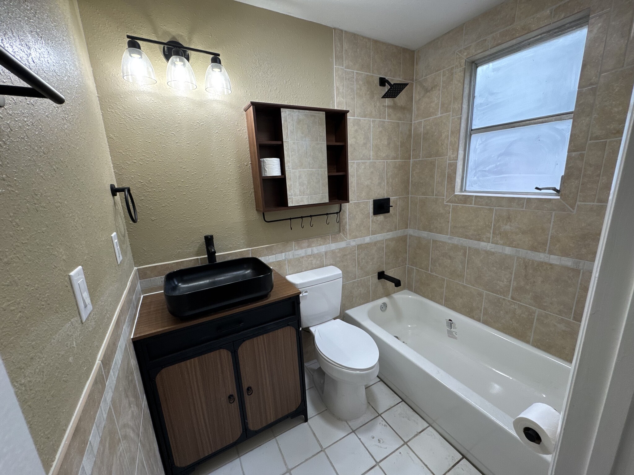 Spacious and new master bathroom - 721 NW 22nd St