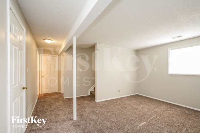 Building Photo - 329 Coronado Rd