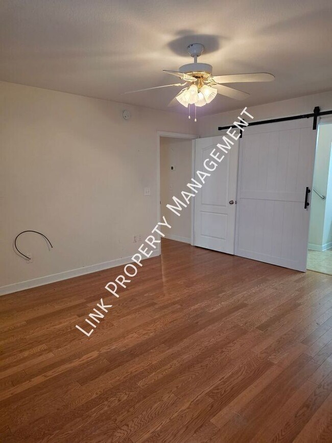 Building Photo - 21 Sheila Gail Ln