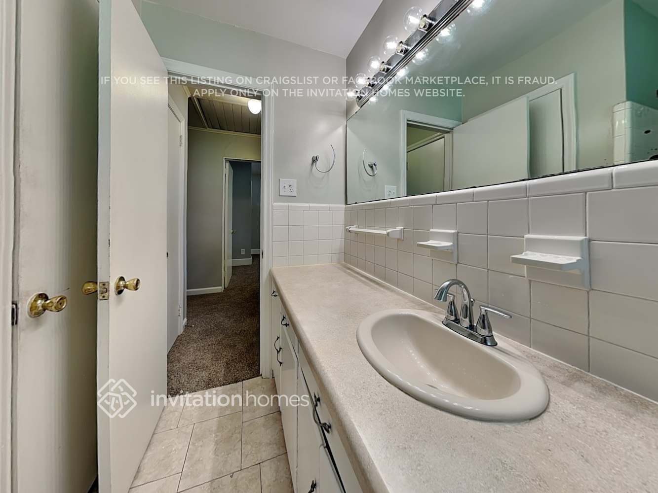 Building Photo - 1526 Plumcrest Dr