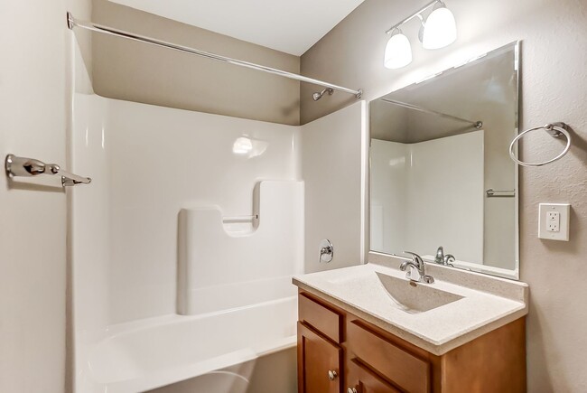 Building Photo - Victory Place Villas - 2 Bedroom, 2 Bathroom