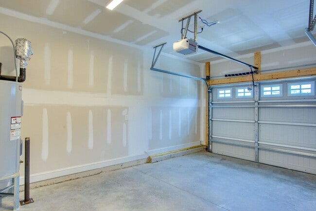 Building Photo - 329 S Stingray Ln