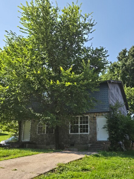 Building Photo - 3421 Donna Kay Dr